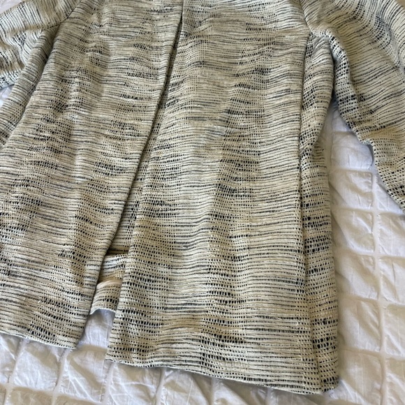 Eileen Fisher Cream and Black Cotton Jacket - Picture 3 of 8